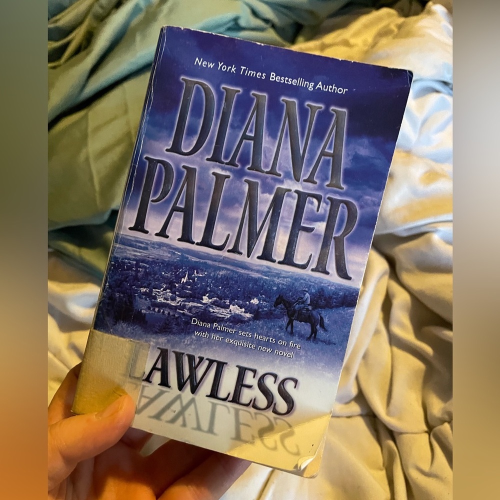 5/$15 • NOVEL | Lawless by Diana Palmer